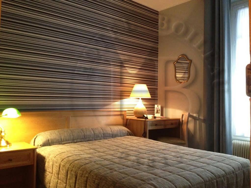 Hotel Boileau Paris Exterior photo